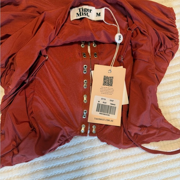 Tiger Mist Red Ruched Top - Picture 3 of 4